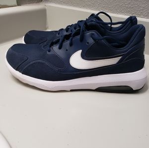 Nike Air Retro Size 12, real suede.